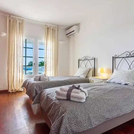 Azurra Villa Puerto Calero
