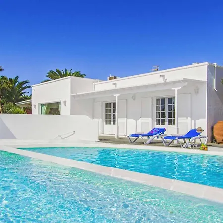 Azurra Villa Puerto Calero